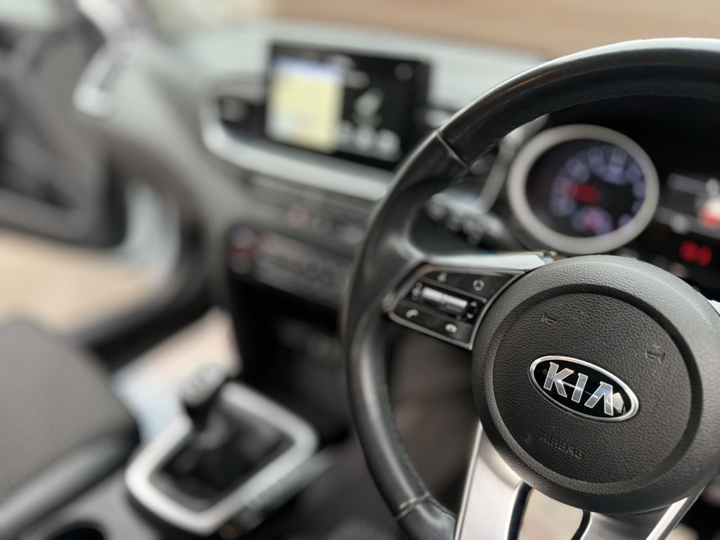 Used Kia Ceed 2019 for sale - 76318704: Photo 31