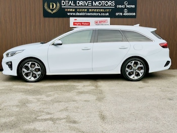 Used Kia Ceed 2019 for sale - 76318704: Photo