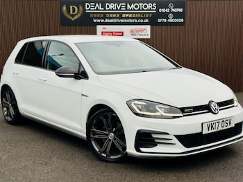 Used Volkswagen Golf 2017 for sale - 76558955: Photo