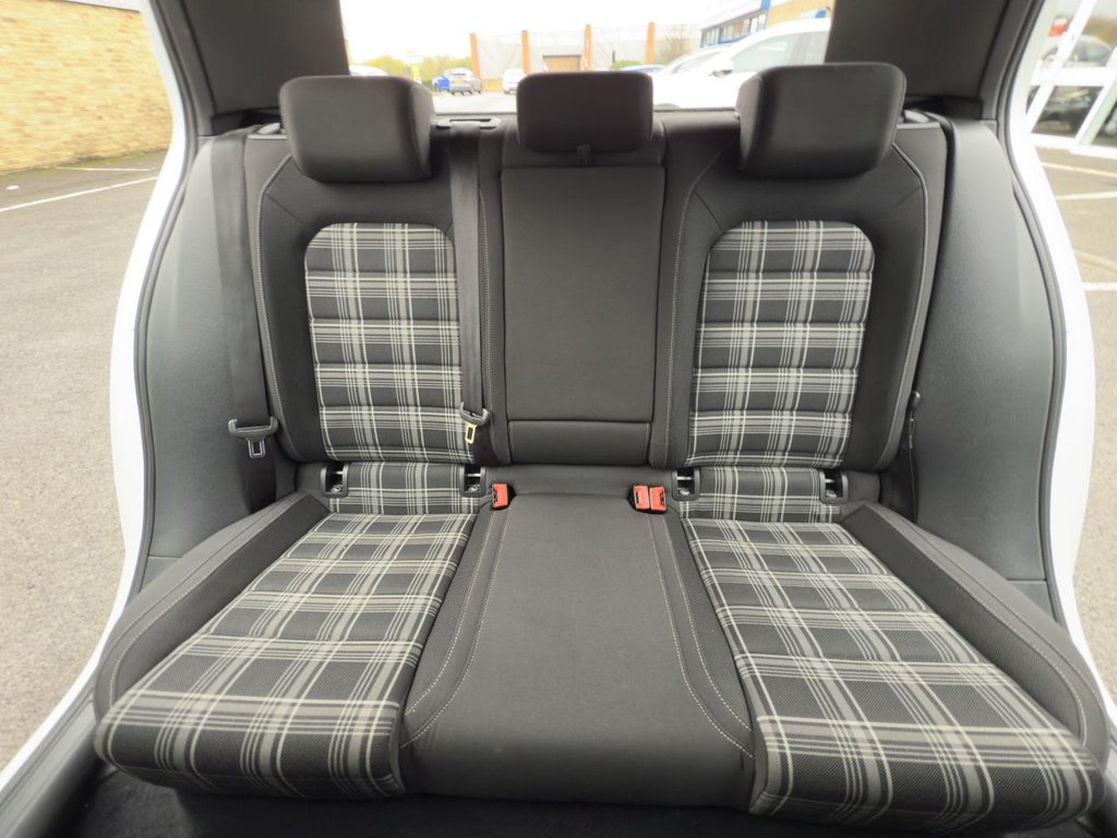 Used Volkswagen Golf 2017 for sale - 76558955: Photo 20