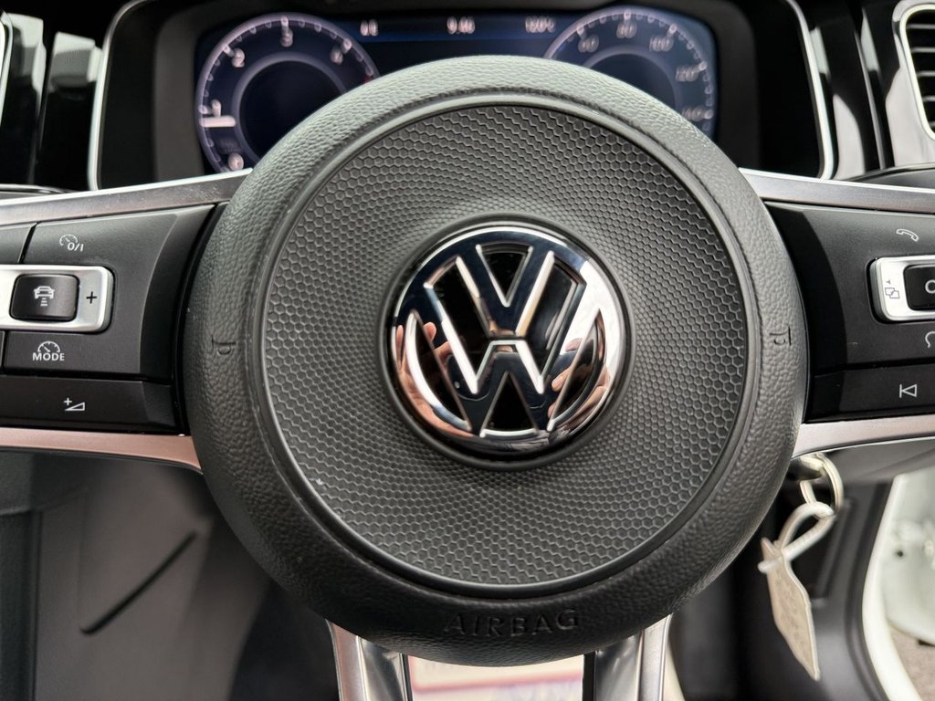 Used Volkswagen Golf 2017 for sale - 76558955: Photo 35