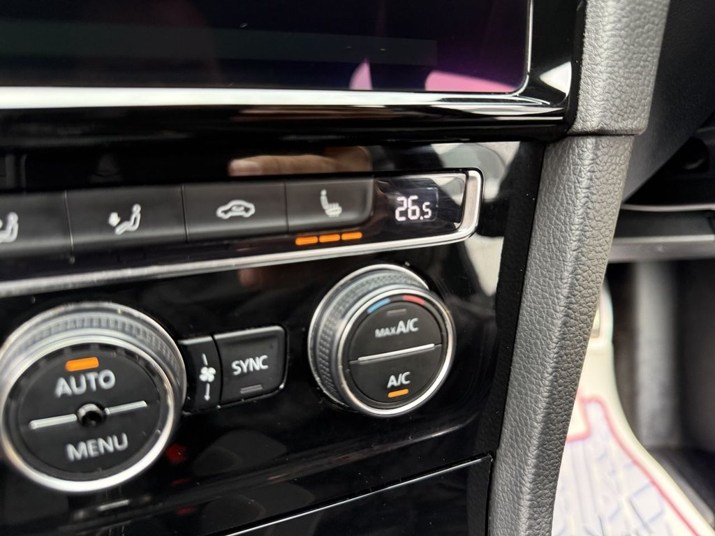 Used Volkswagen Golf 2017 for sale - 76558955: Photo 45