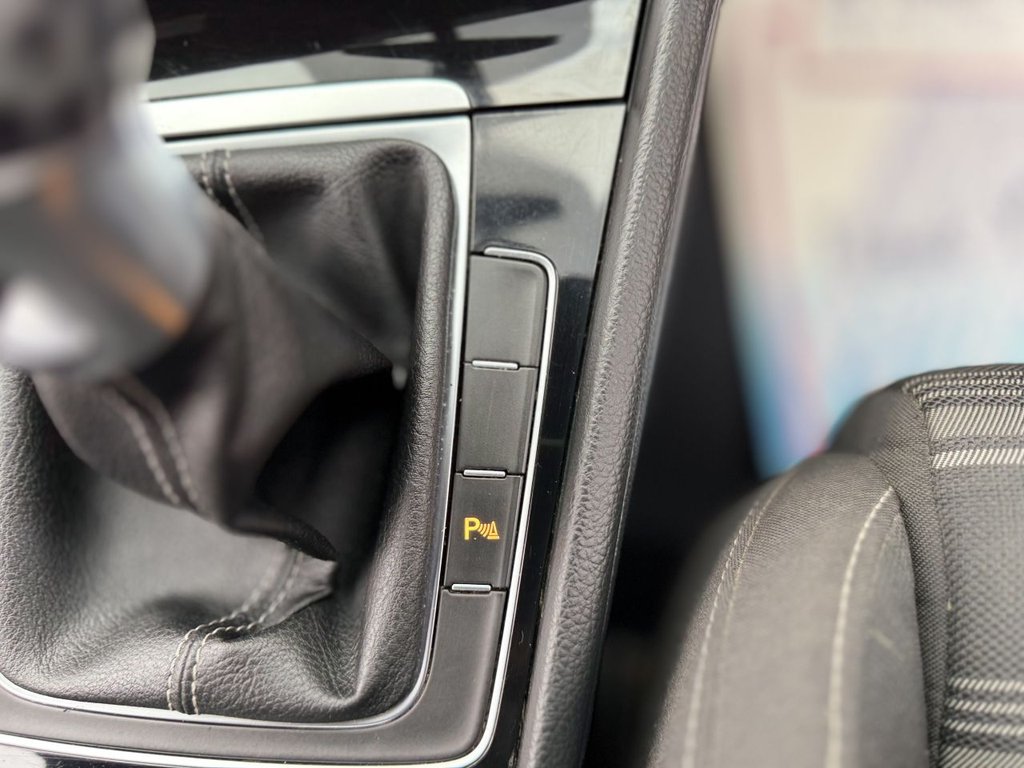 Used Volkswagen Golf 2017 for sale - 76558955: Photo 50