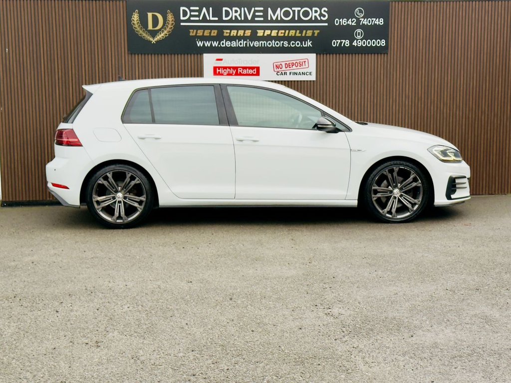 Used Volkswagen Golf 2017 for sale - 76558955: Photo 6
