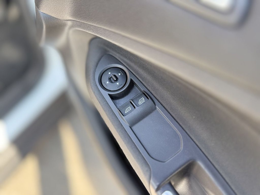 Used Ford C-Max 2018 for sale - 77978930: Photo 26