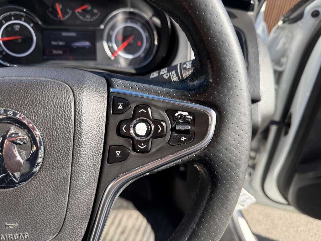 Used Vauxhall Insignia 2015 for sale - 77941677: Photo 33