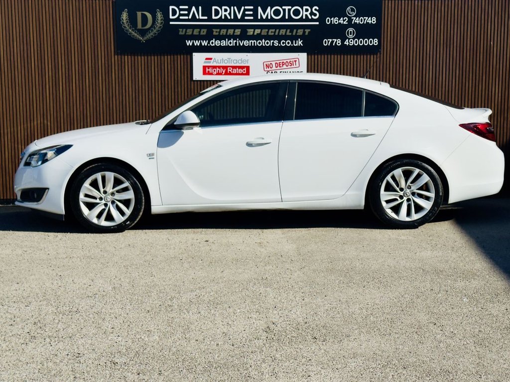 Used Vauxhall Insignia 2015 for sale - 77941677: Photo 4