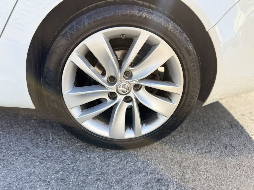 Used Vauxhall Insignia 2015 for sale - 77941677: Photo 44