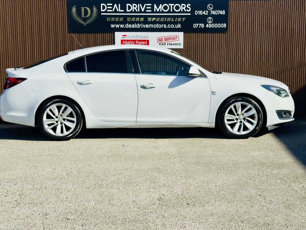 Used Vauxhall Insignia 2015 for sale - 77941677: Photo 8