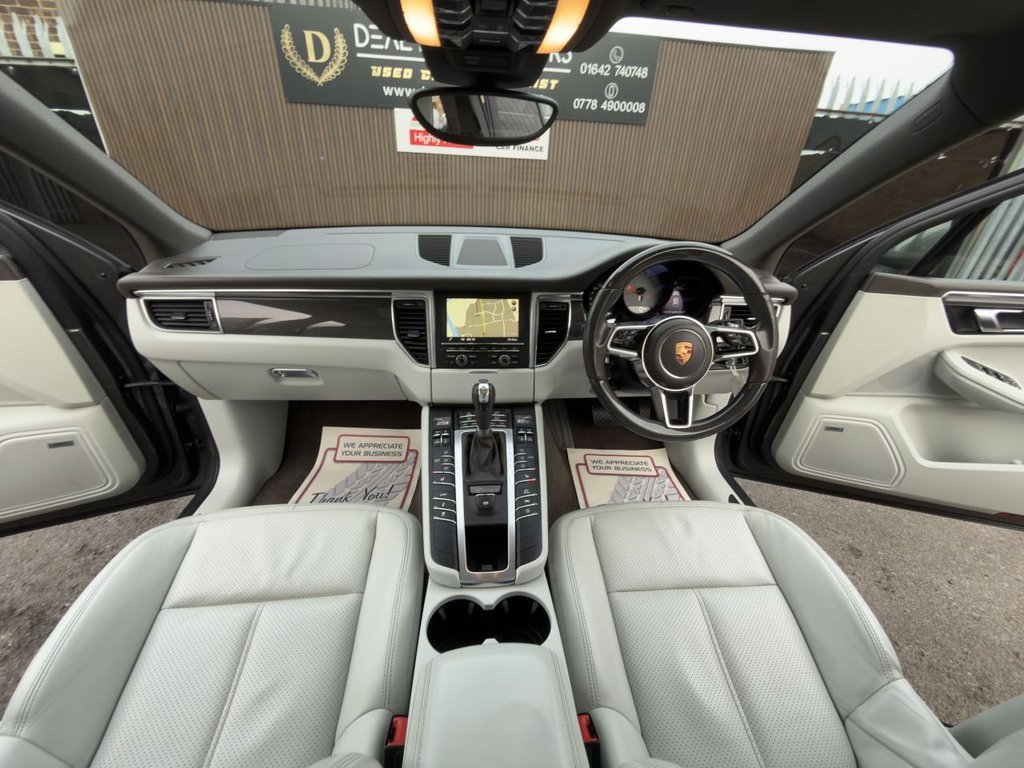Used Porsche Macan 2020 for sale - 77539708: Photo 26