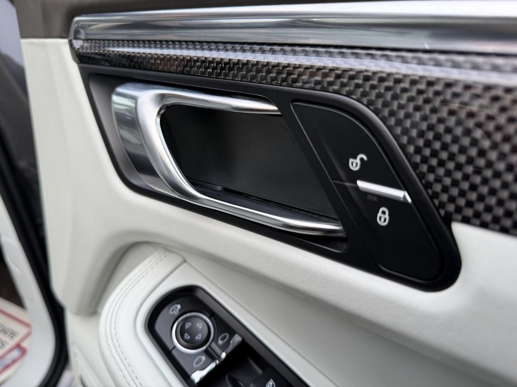 Used Porsche Macan 2020 for sale - 77539708: Photo 35