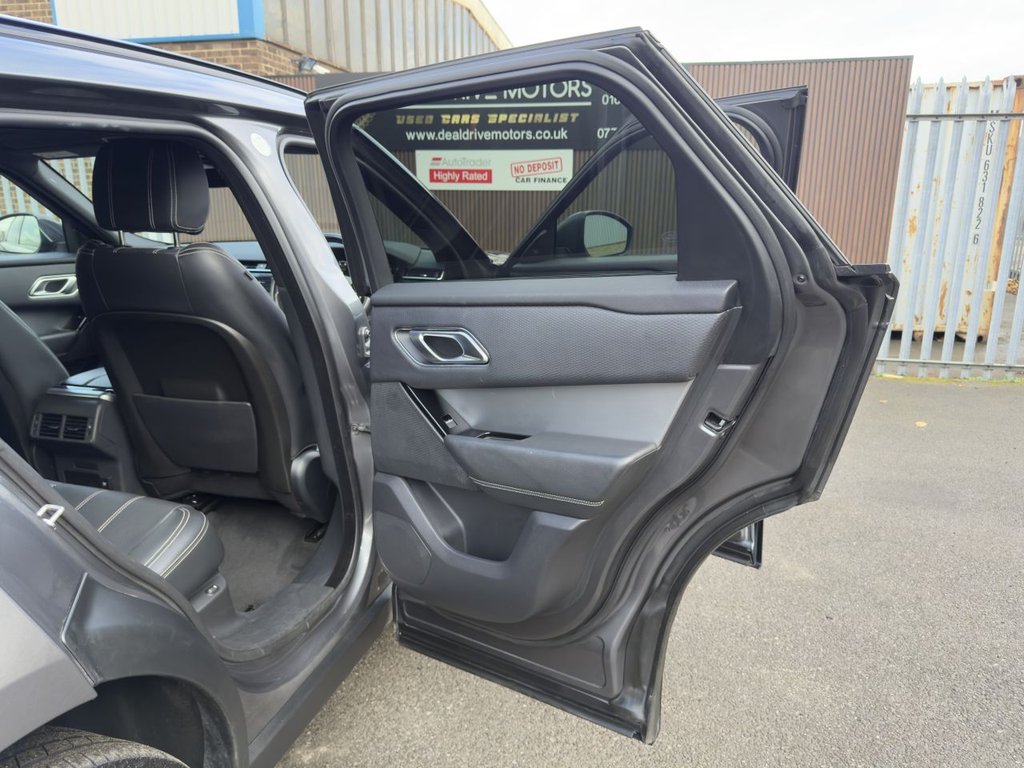 Used Land Rover Range Rover Velar 2018 for sale - 76323344: Photo 11