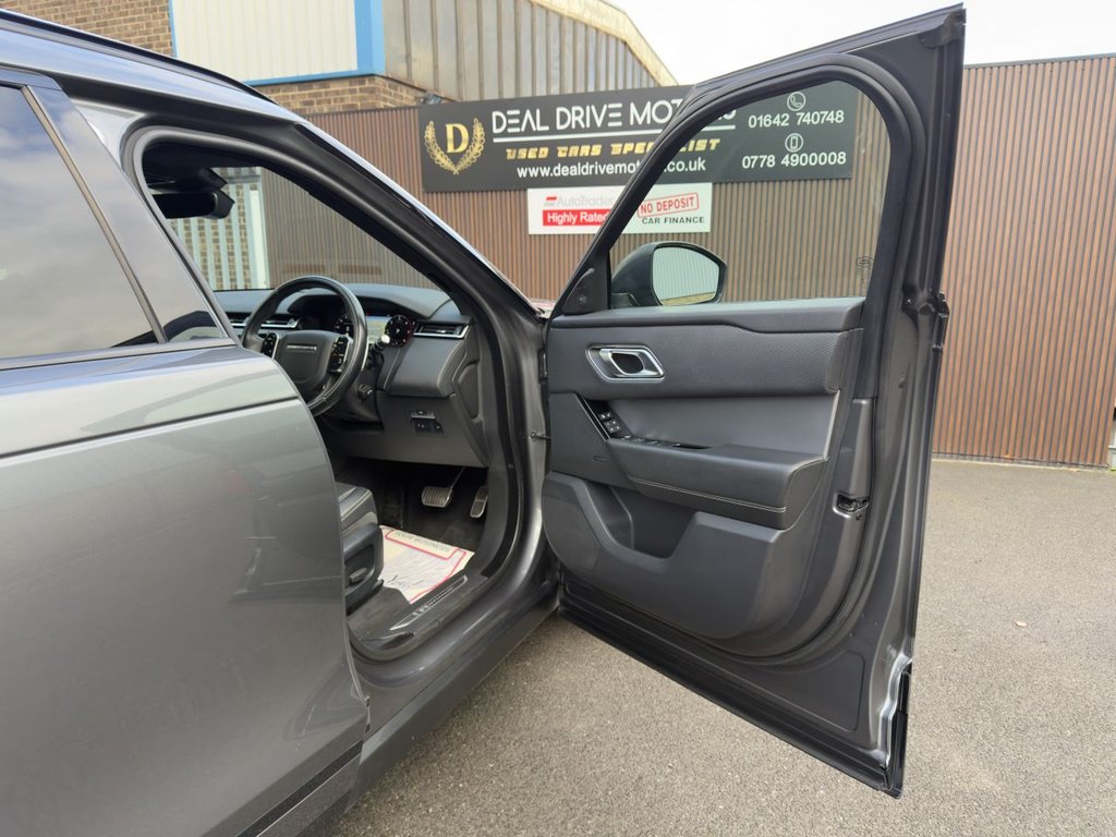 Used Land Rover Range Rover Velar 2018 for sale - 76323344: Photo 12