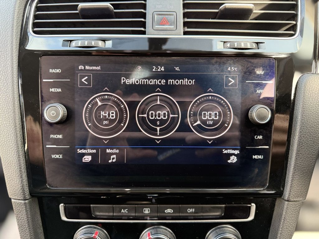 Used Volkswagen Golf 2018 for sale - 77614098: Photo 35