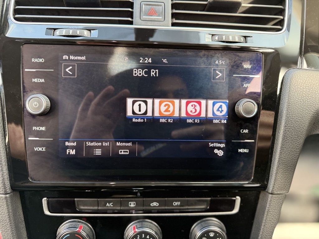 Used Volkswagen Golf 2018 for sale - 77614098: Photo 39