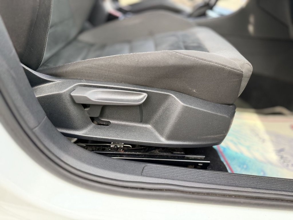 Used Volkswagen Golf 2018 for sale - 77614098: Photo 44