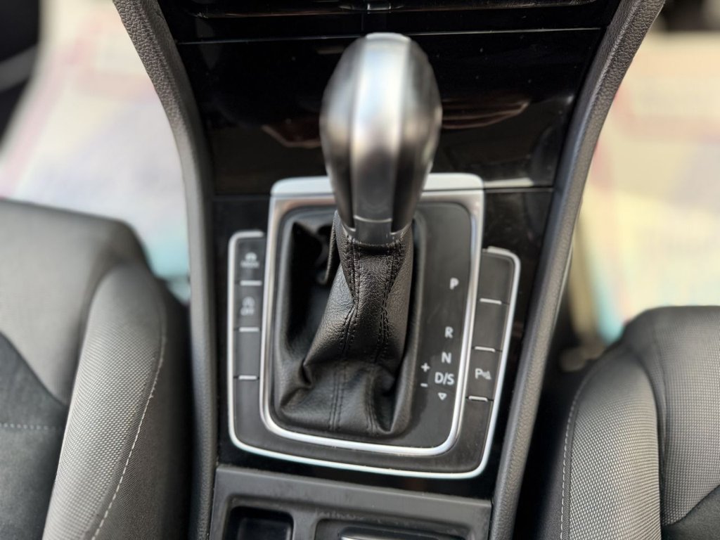 Used Volkswagen Golf 2018 for sale - 77614098: Photo 46