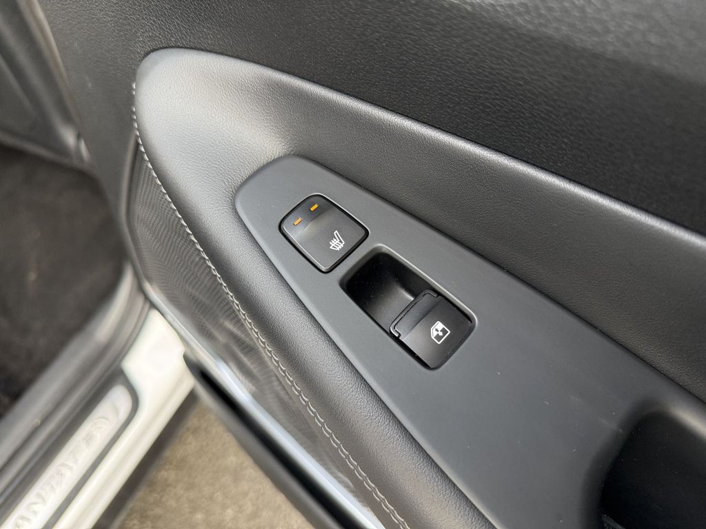 Used Hyundai Santa Fe 2019 for sale - 77239352: Photo 35