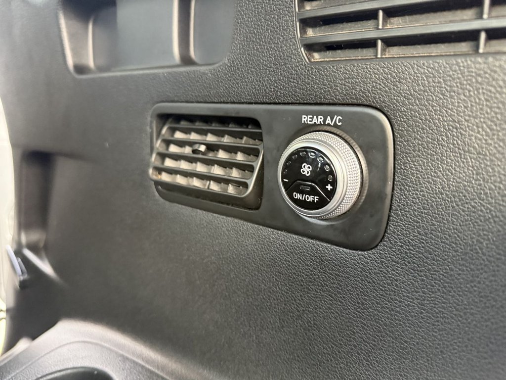 Used Hyundai Santa Fe 2019 for sale - 77239352: Photo 37