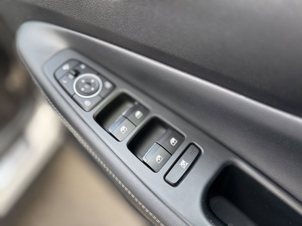 Used Hyundai Santa Fe 2019 for sale - 77239352: Photo 40