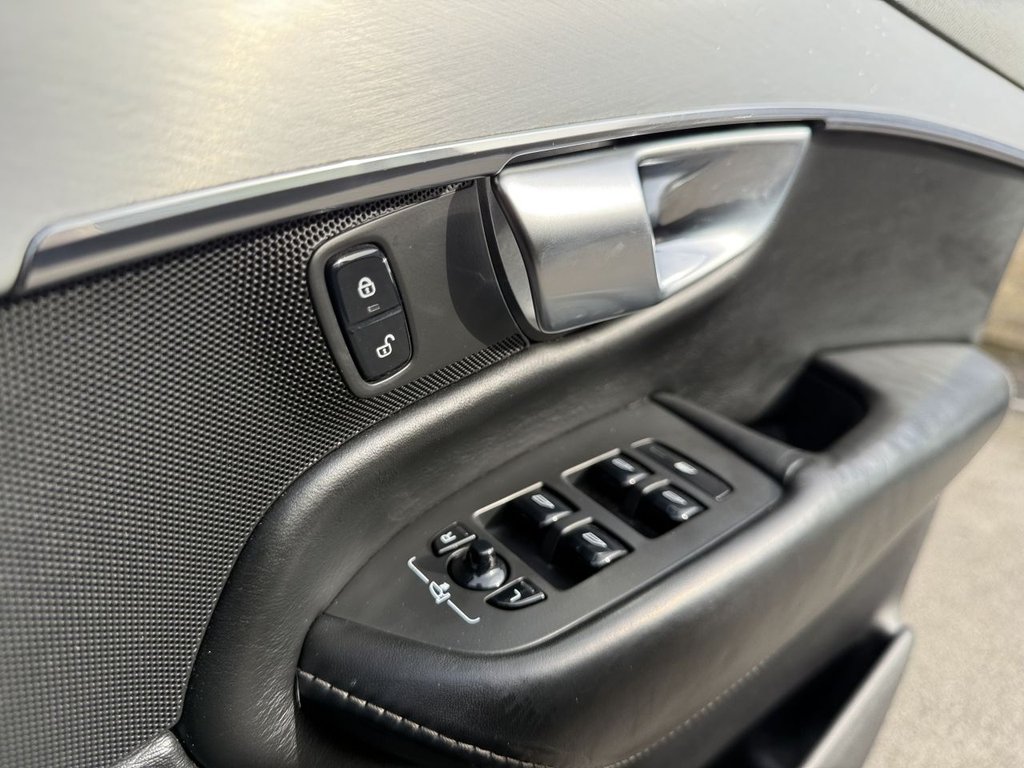 Used Volvo XC90 2017 for sale - 78134115: Photo 40