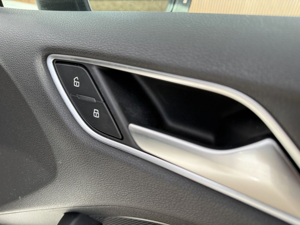 Used Audi A3 2017 for sale - 77898945: Photo 34