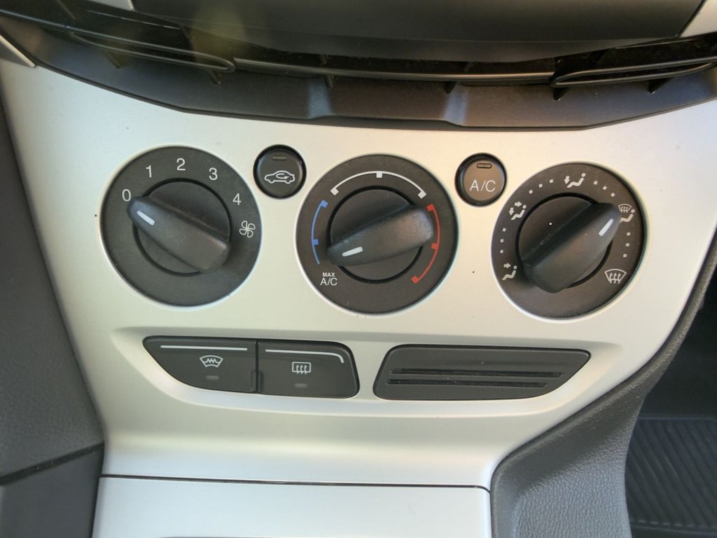 Used Ford C-Max 2011 for sale - 77941764: Photo 22