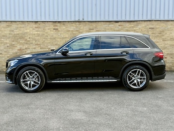 Used Mercedes-Benz GLC 2017 for sale - 76092608: Photo 4