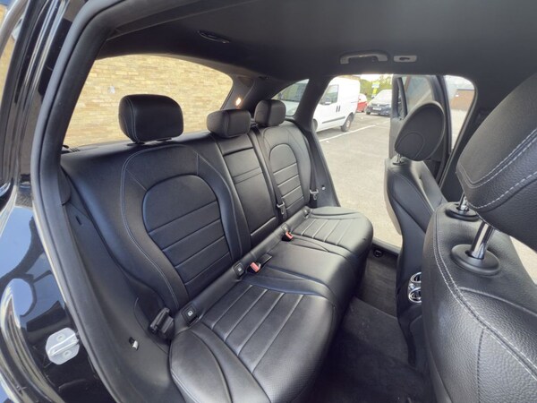 Used Mercedes-Benz GLC 2017 for sale - 76092608: Photo 9