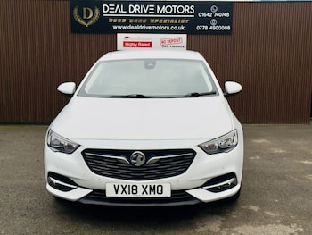 Used Vauxhall Insignia 2018 for sale - 77356521: Photo