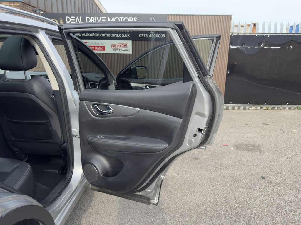 Used Nissan Qashqai 2017 for sale - 78117579: Photo 12