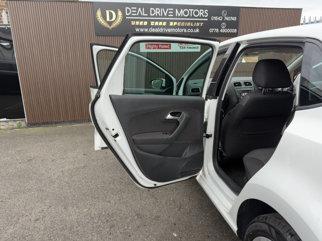 Used Volkswagen Polo 2016 for sale - 76973175: Photo 12