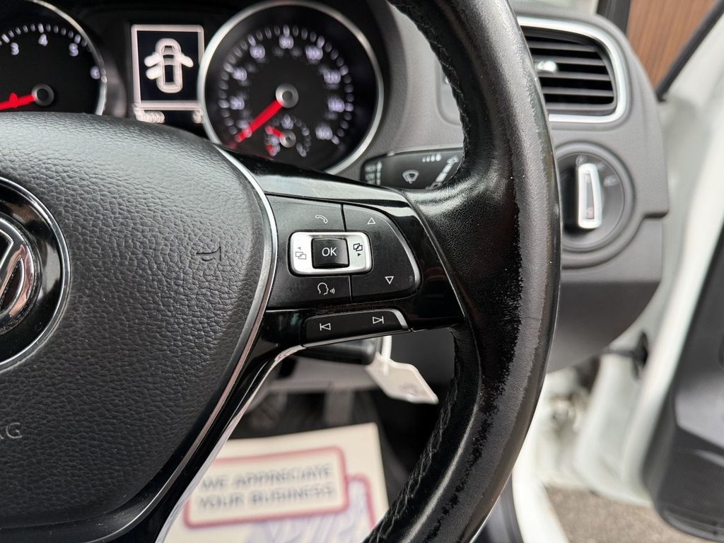 Used Volkswagen Polo 2016 for sale - 76973175: Photo 30