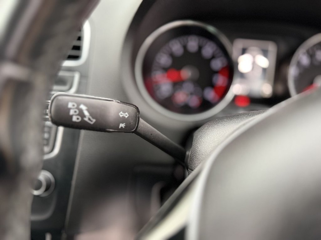 Used Volkswagen Polo 2016 for sale - 76973175: Photo 33