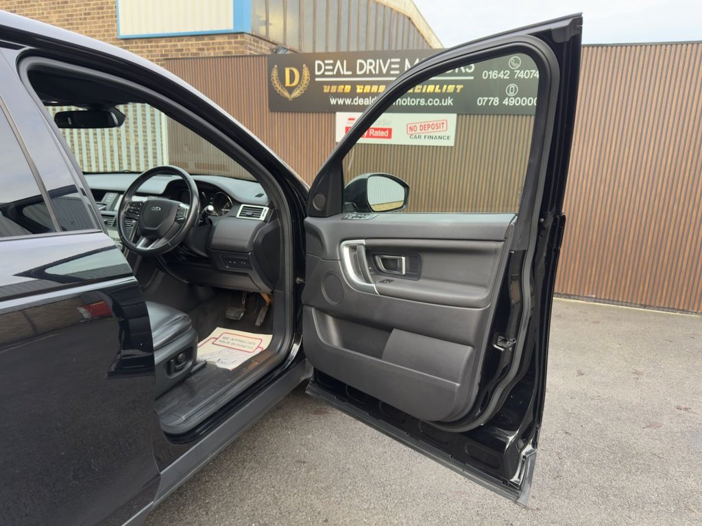 Used Land Rover Discovery Sport 2019 for sale - 76660664: Photo 11