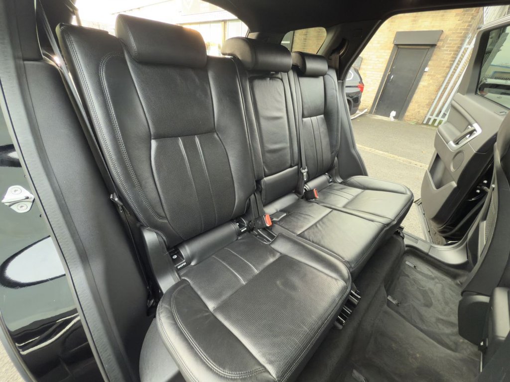 Used Land Rover Discovery Sport 2019 for sale - 76660664: Photo 18