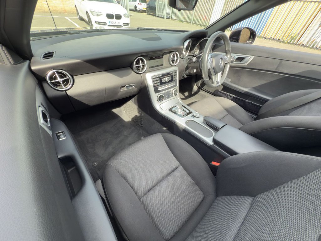 Used Mercedes-Benz SLK 2015 for sale - 77765001: Photo 19