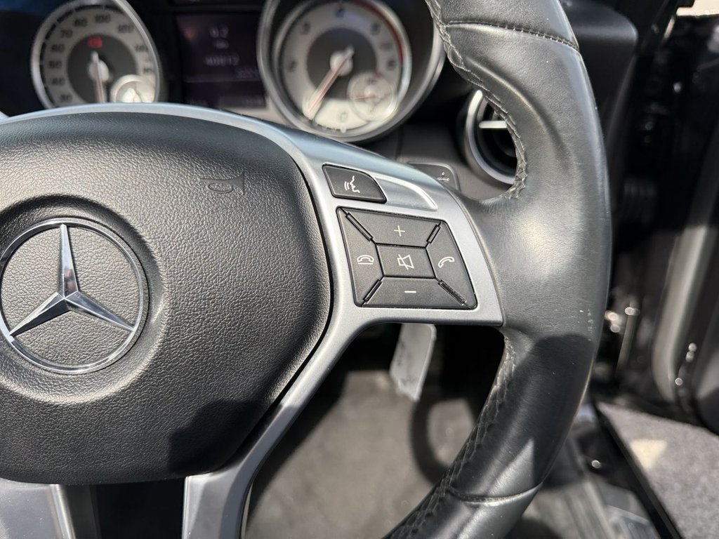 Used Mercedes-Benz SLK 2015 for sale - 77765001: Photo 23