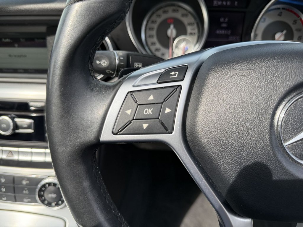 Used Mercedes-Benz SLK 2015 for sale - 77765001: Photo 28