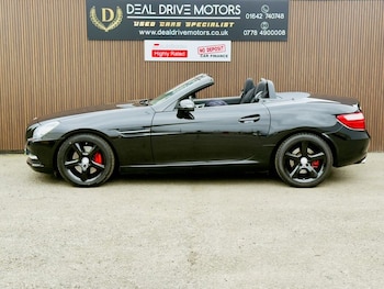 Used Mercedes-Benz SLK 2015 for sale - 77765001: Photo