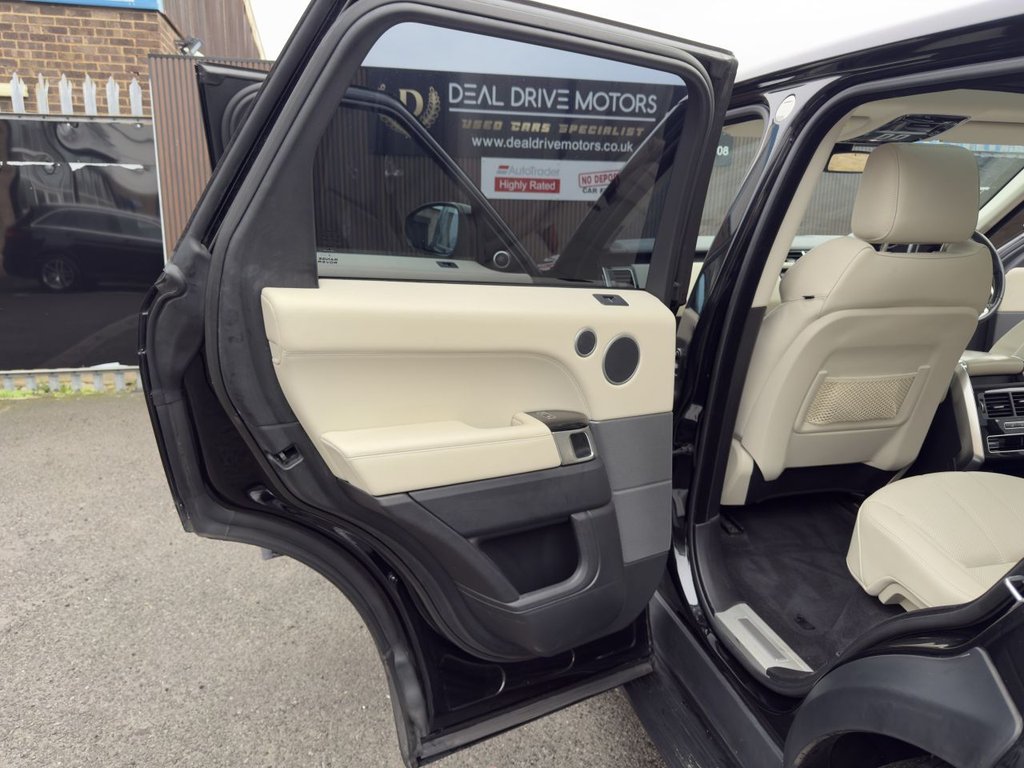 Used Land Rover Range Rover Sport 2014 for sale - 76999177: Photo 11