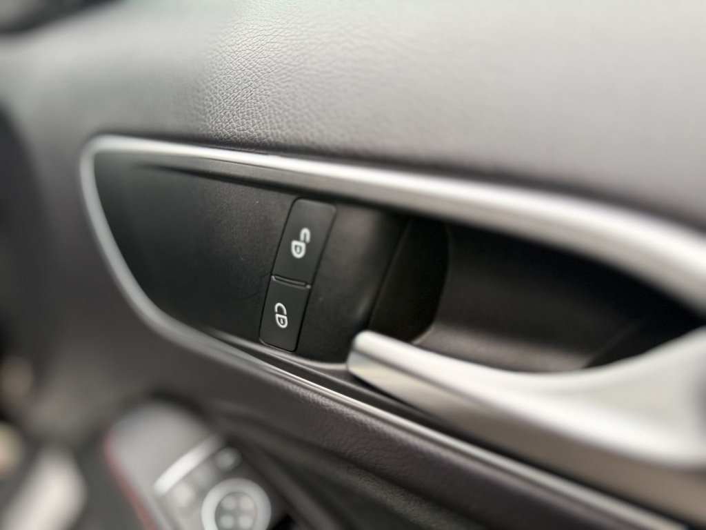 Used Mercedes-Benz GLA 2015 for sale - 76535844: Photo 27