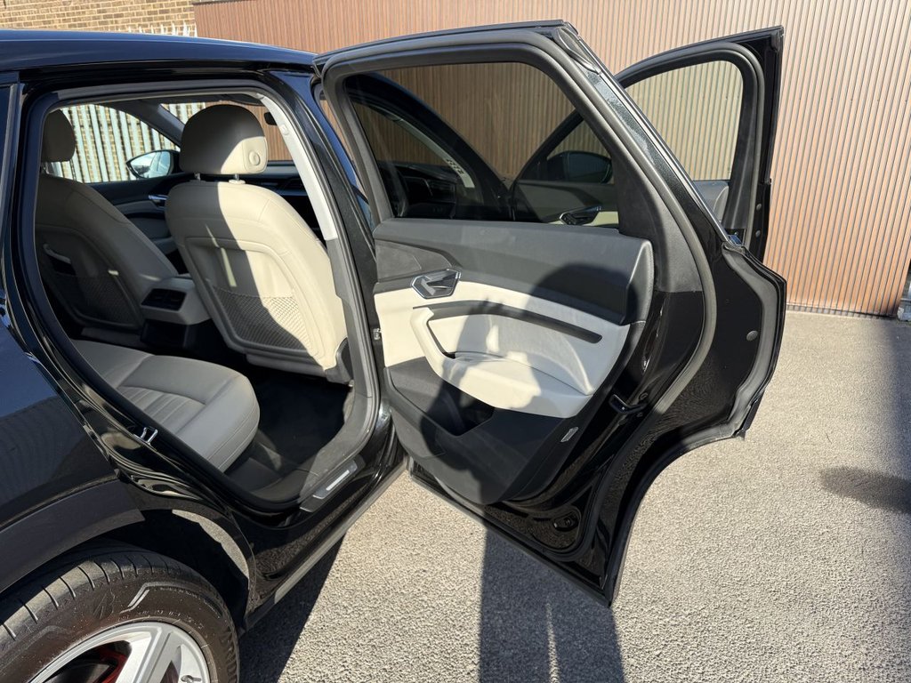 Used Audi e-tron 2019 for sale - 76248518: Photo 26