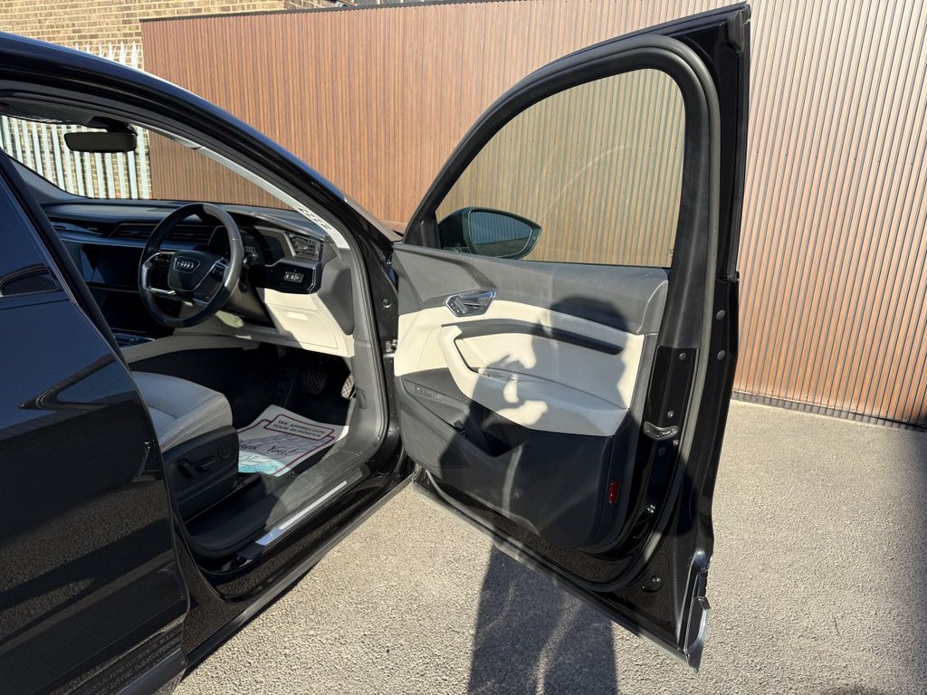 Used Audi e-tron 2019 for sale - 76248518: Photo 27