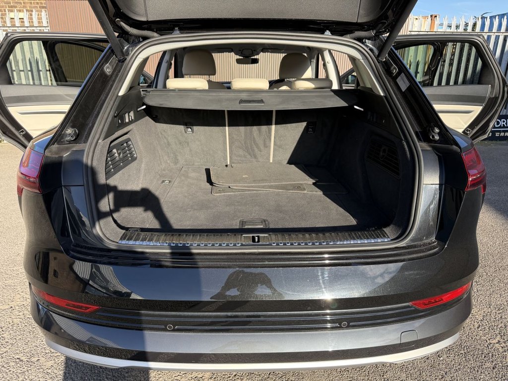 Used Audi e-tron 2019 for sale - 76248518: Photo 29