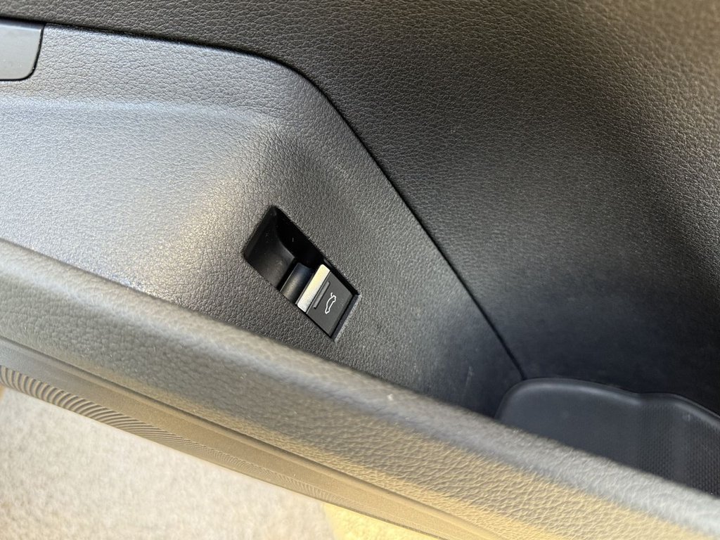 Used Audi e-tron 2019 for sale - 76248518: Photo 46