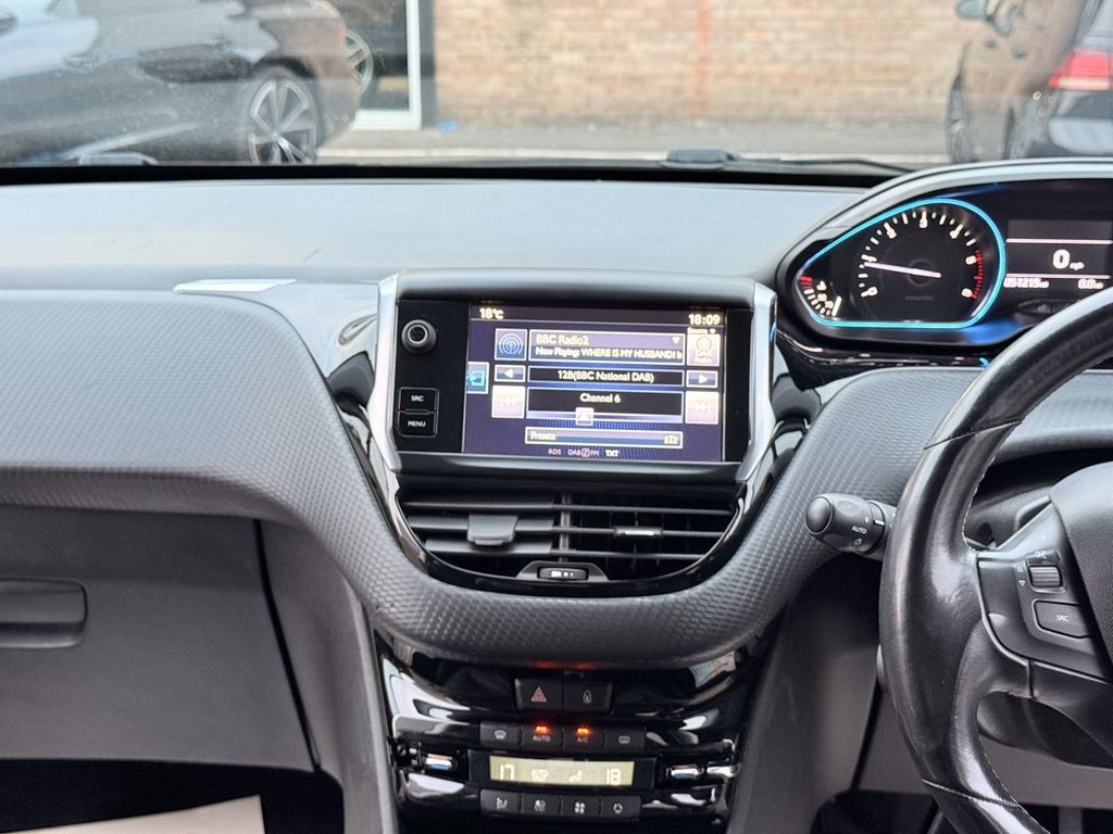 Used Peugeot 2008 2016 for sale - 76124209: Photo 17