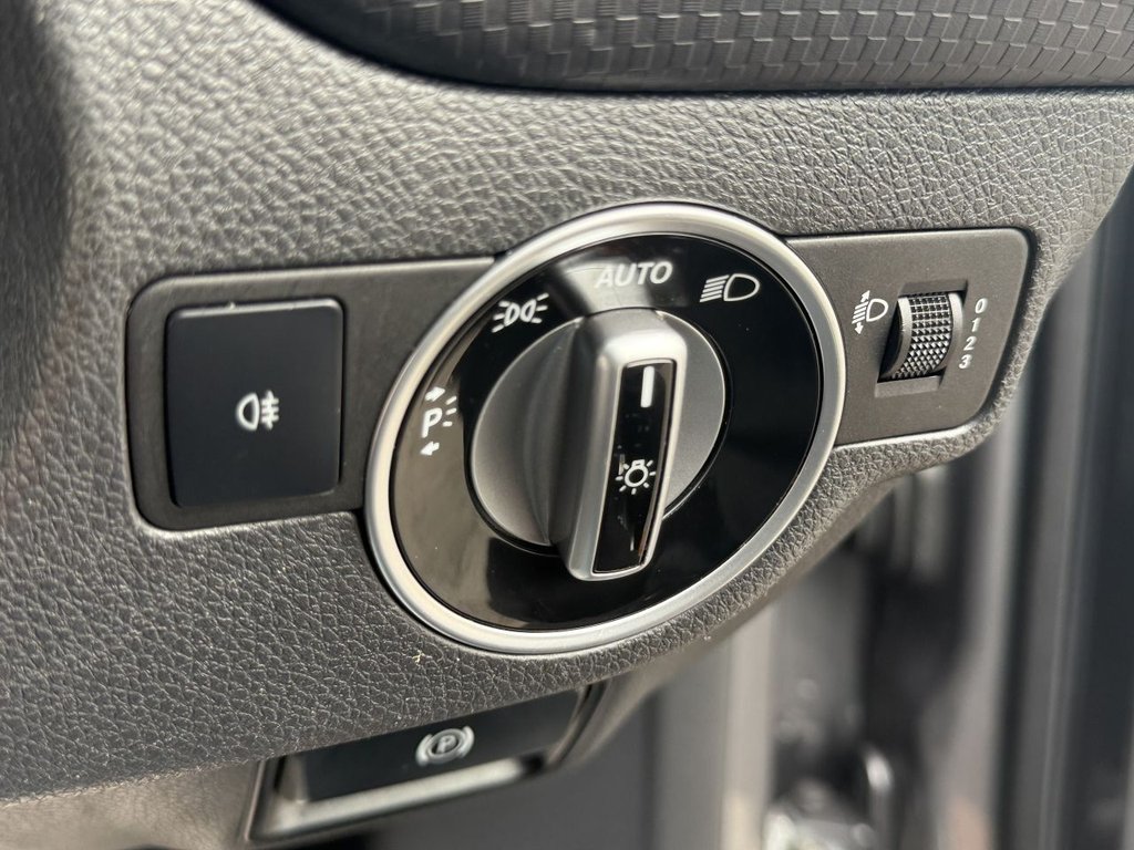 Used Mercedes-Benz A-Class 2014 for sale - 76266857: Photo 38