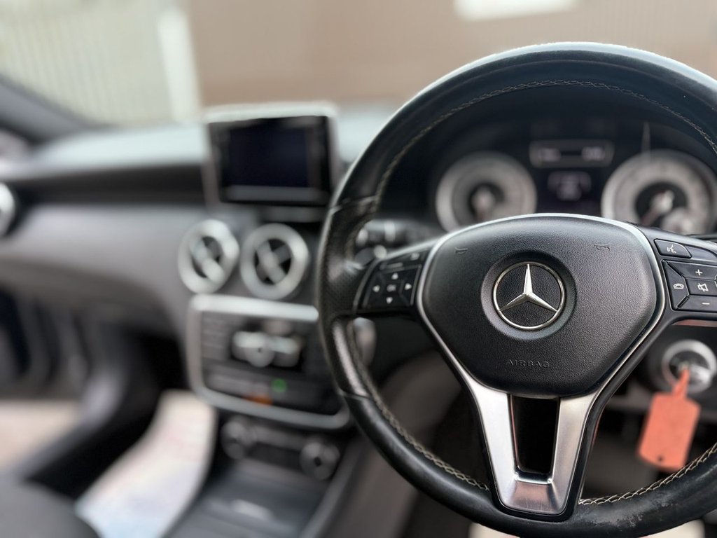 Used Mercedes-Benz A-Class 2014 for sale - 76266857: Photo 40