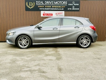 Used Mercedes-Benz A-Class 2014 for sale - 76266857: Photo
